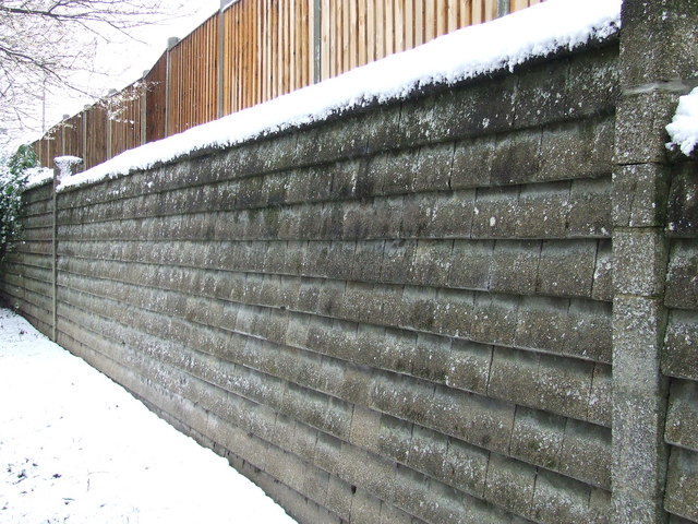 Retaining Wall Inspection: What to Look For